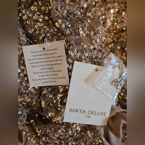 NWT Maya tall bridesmaid dress with sequins, tulle, in taupe blush. Size 10. - Picture 8 of 8